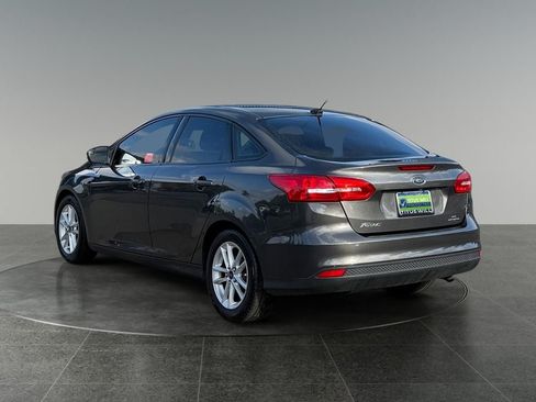 Used 2015 Ford Focus SE FWD image 7