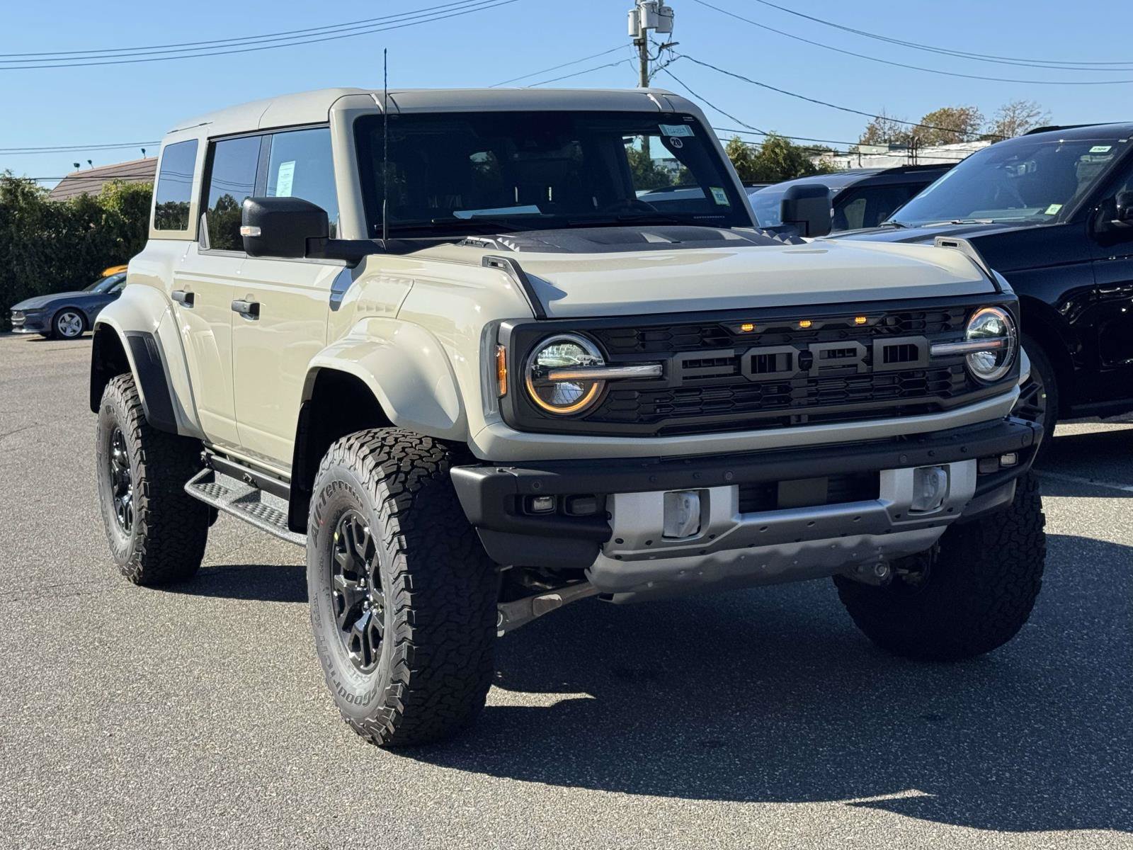 New 2026 Ford Bronco Raptor AWD/4WD image 2