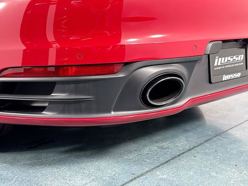 Used 2022 Porsche 911 Carrera S RWD image 41