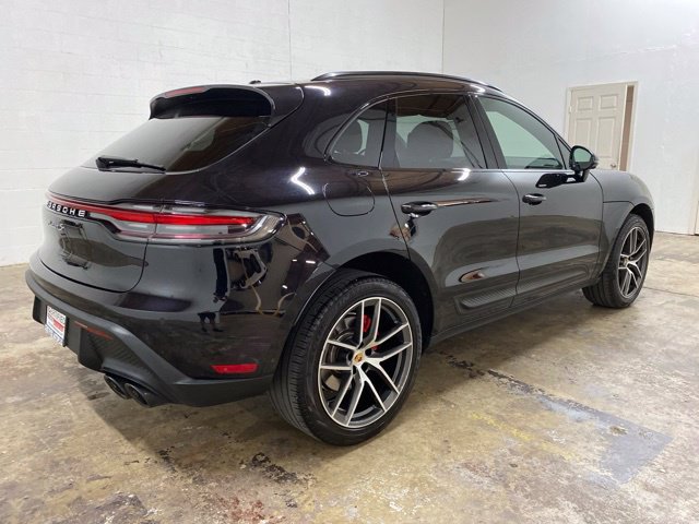Used 2024 Porsche Macan S AWD/4WD image 5