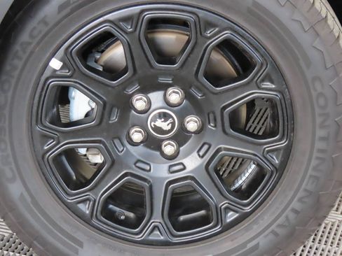 Used 2025 Ford Bronco Sport Badlands AWD/4WD image 7