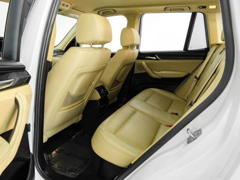 Used 2016 BMW X3 sDrive28i RWD image 36