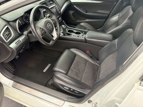 Used 2016 Nissan Maxima SR image 12