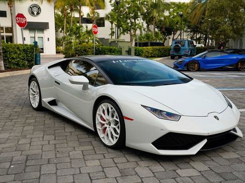 Used 2016 Lamborghini Huracan LP 610-4 Avio image 38