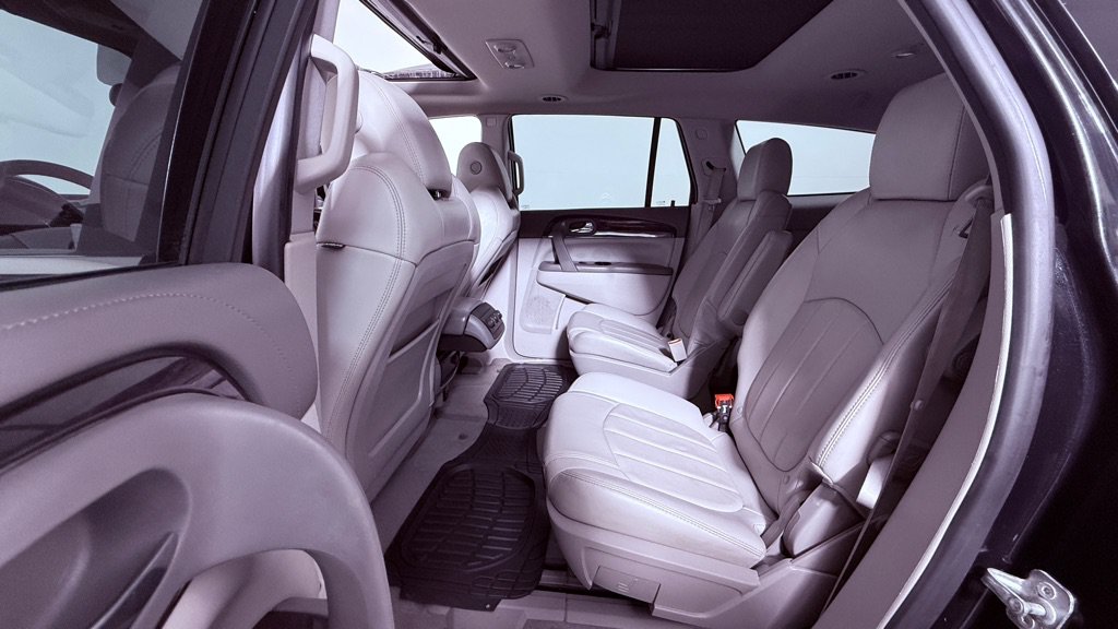 Used 2015 Buick Enclave Leather FWD image 21