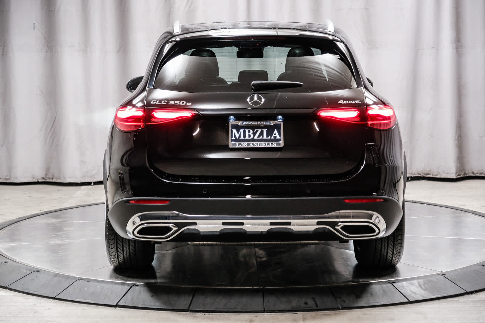 Certified 2026 Mercedes-Benz GLC 350e 4MATIC image 3