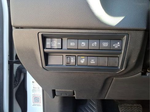 Used 2022 Toyota Tundra Limited image 14