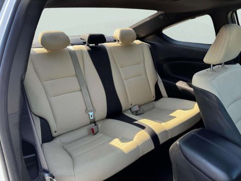 Used 2017 Honda Accord EX-L image 40