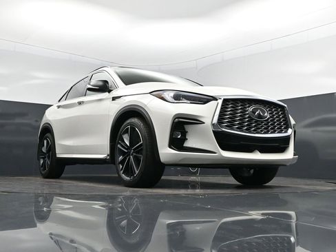 Certified 2023 INFINITI QX55 Luxe w/ Cargo Package image 44