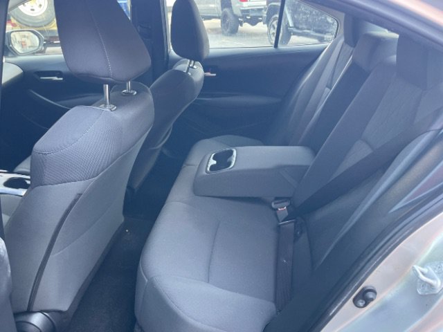 Used 2020 Toyota Corolla LE FWD image 18