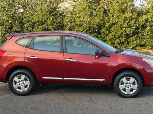 Used 2011 Nissan Rogue S image 8