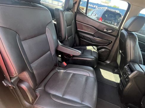Used 2018 GMC Acadia SLT image 23