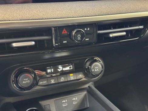 New 2026 Nissan Kicks SV AWD/4WD image 33