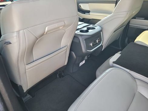 Certified 2025 Ford Expedition Max Active RWD image 12
