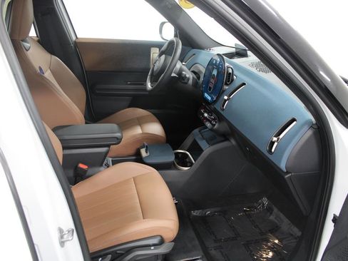 Used 2025 MINI Cooper Countryman S image 24