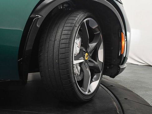 Certified 2025 Ferrari Purosangue image 39