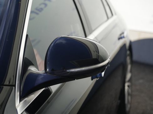 Used 2022 Mercedes-Benz S 580 4MATIC Sedan w/ AMG Line Package image 10