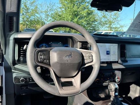 Certified 2025 Ford Bronco 2-Door AWD/4WD image 11