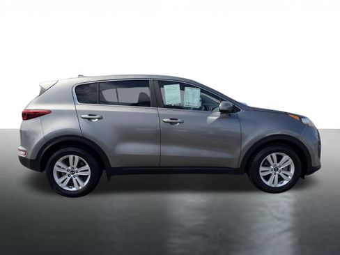 Used 2018 Kia Sportage LX FWD image 9