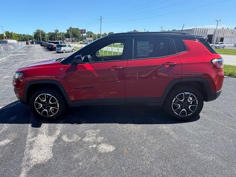 Used 2026 Jeep Compass Trailhawk AWD/4WD image 6