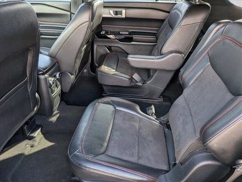 Used 2023 Ford Explorer ST-Line w/ Class IV Trailer Tow Package image 18