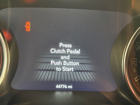 Used 2020 Dodge Challenger R/T Scat Pack RWD image 19
