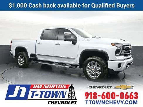 New 2026 Chevrolet Silverado 2500 High Country w/ High Country Premium Package AWD/4WD image 1