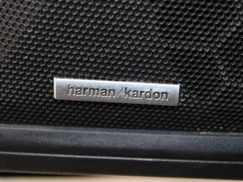 Used 2022 Subaru Outback Limited image 41