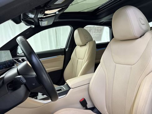 Used 2023 BMW i4 eDrive40 w/ M Sport Package RWD image 15