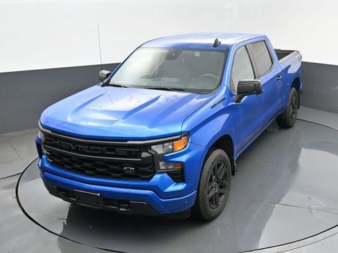 Used 2022 Chevrolet Silverado 1500 Custom w/ LPO, Dark Essentials Package AWD/4WD image 18