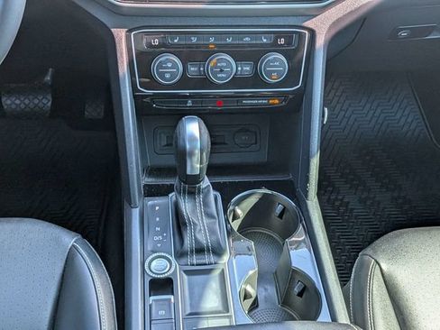 Used 2023 Volkswagen Atlas SE FWD image 18