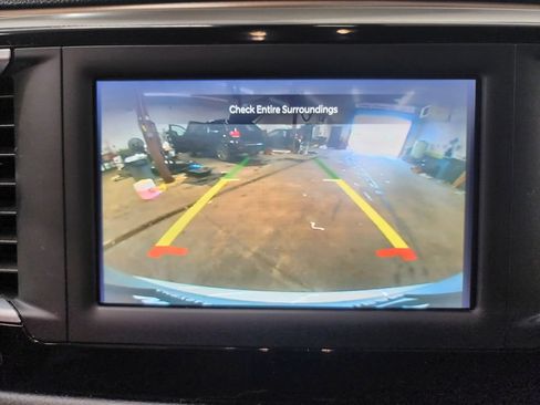 Used 2023 Chrysler Voyager LX FWD image 19