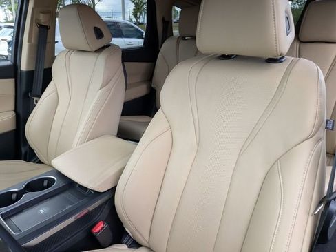 Certified 2025 Acura MDX SH-AWD w/ Technology Package image 30