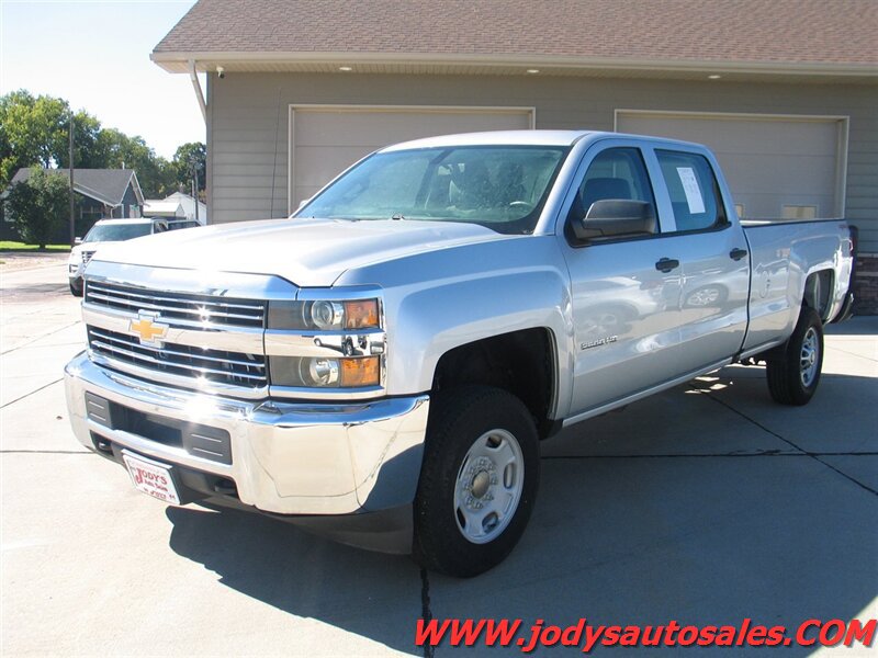 Used 2017 Chevrolet Silverado 2500 W/T AWD/4WD image 27