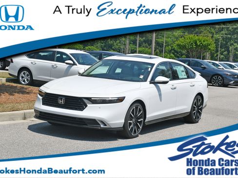 New 2026 Honda Accord Touring image 1