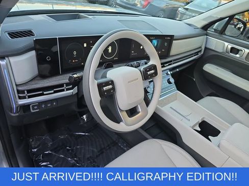 Used 2024 Hyundai Santa Fe Calligraphy AWD/4WD image 18
