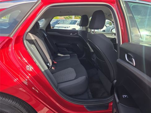 Used 2025 Kia K5 LXS image 34