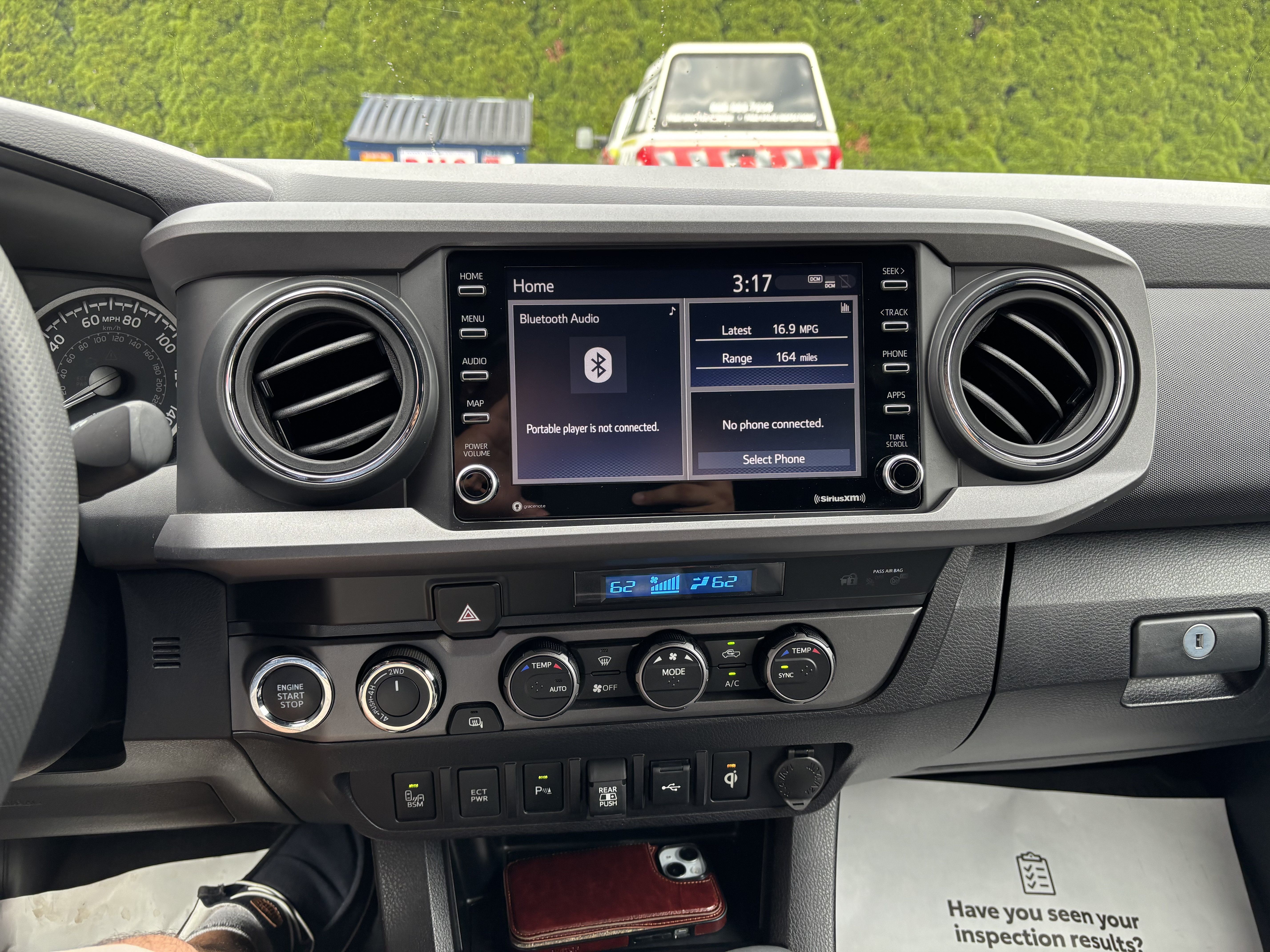 Certified 2023 Toyota Tacoma TRD Off-Road w/ Technology Package AWD/4WD image 24