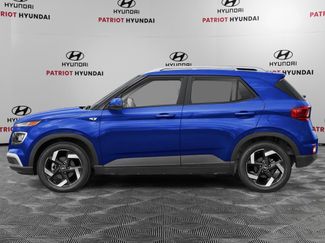 New 2026 Hyundai Venue SEL FWD video 3