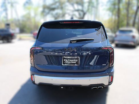 Certified 2024 Kia Telluride SX Prestige w/ Towing Package image 7