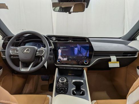 New 2026 Lexus RZ 450e AWD image 17