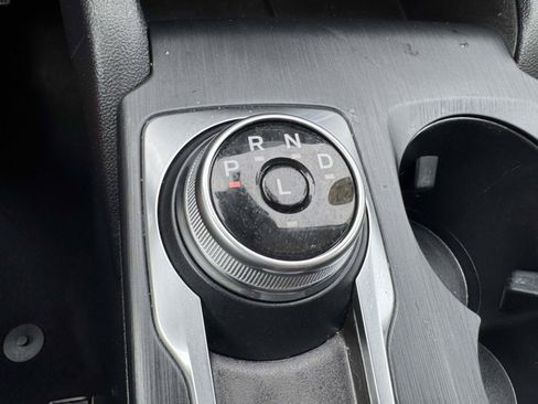 Certified 2022 Ford Escape SEL w/ SEL Stealth AWD Package image 32