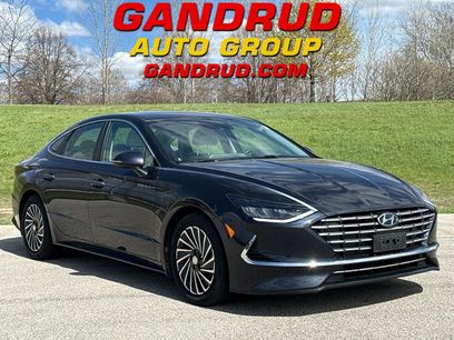 Used 2021 Hyundai Sonata SEL w/ Winter Weather Package