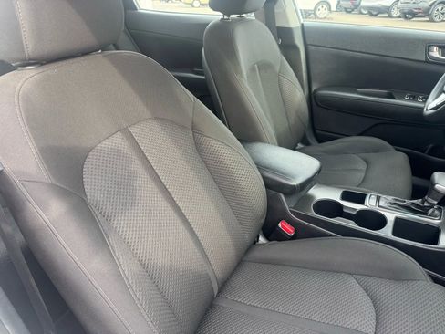 Used 2018 Kia Optima LX w/ 17" Alloy Wheels Package image 23