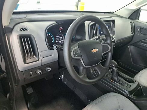 Used 2022 Chevrolet Colorado W/T w/ WT Convenience Package image 9