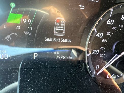 Used 2021 Toyota Highlander XSE FWD image 5