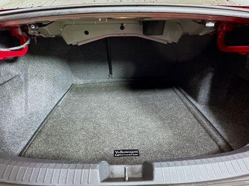 Used 2020 Volkswagen Jetta R-Line image 31