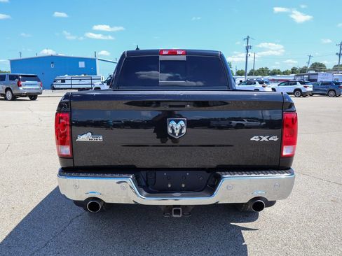 Used 2017 RAM 1500 Big Horn AWD/4WD image 4