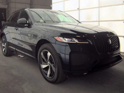 Used 2024 Jaguar F-PACE R-Dynamic S AWD/4WD image 3