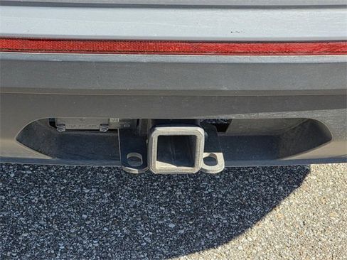 Used 2020 Volkswagen Atlas Cross Sport SEL image 29